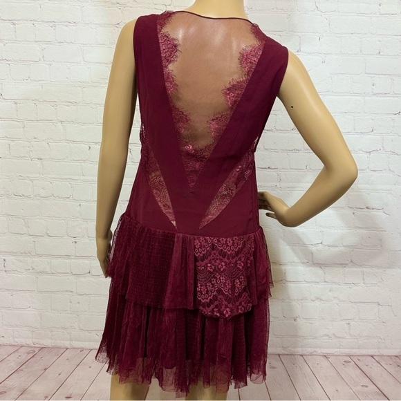 FREE PEOPLE “Dove Dress” Partial sheer Lace Drop waist tiered Skirt Size 10 GUC - Picture 5 of 16